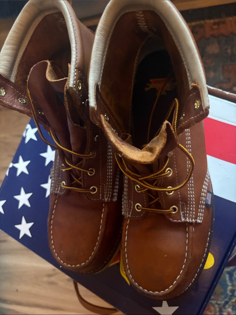 Thorogood Mens 10.5 Boot waterproof and composite toe protection not steel EXC - Picture 3 of 9
